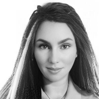 J. Lynn: Street Savvy SEO Founder, lifetime-dedication to the craft of writing, expert technology SEO copywriter/editor, committed to 100% human-generated content assets, creator of the #NoAI hashtag (13 years experience)